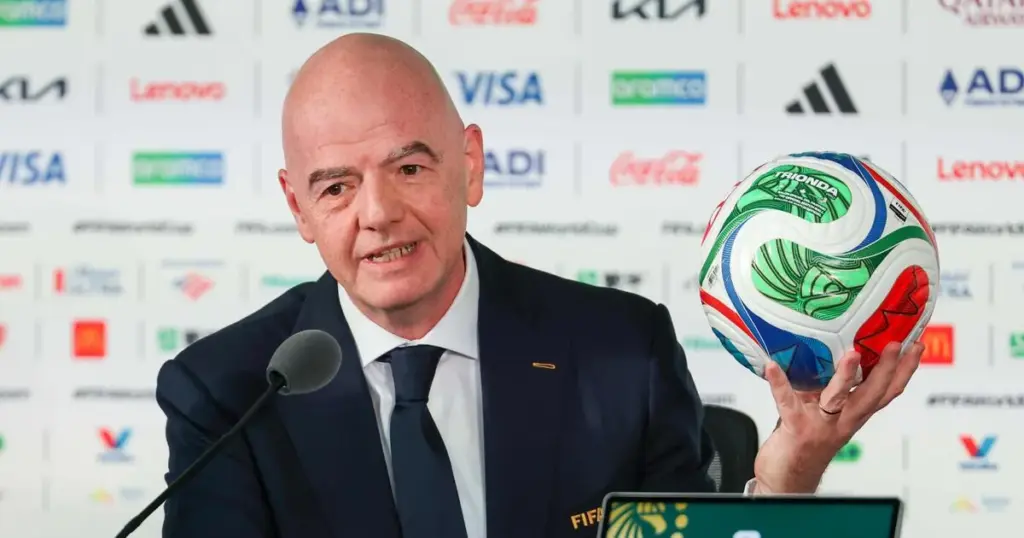 Fußball: Uefa plant Krisensitzung zu Fifa-Plänen am Donnerstag