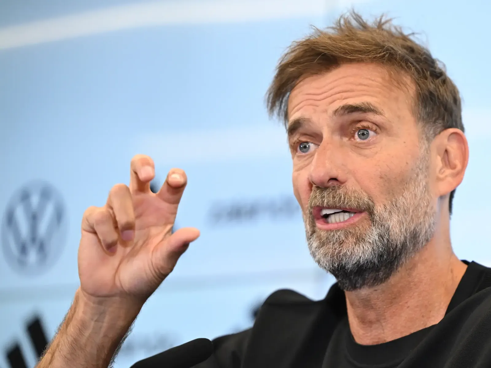 Fußball, DFB, Nationalmannschaft, Pk zur Vorstellung des neuen Bundestrainers, Jürgen Klopp spricht bei einer Pressekonferenz.