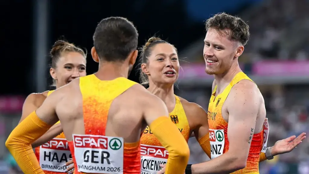 Leichtathletik-EM: Deutsche Mixed-Staffel sprintet bei Premiere zu Silber